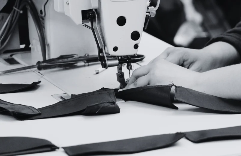 clothing manufacturers for startups