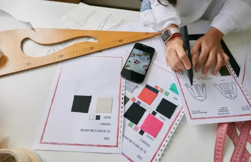 Por qué deberías elegir un fabricante de ropa a medida: Una inmersión en la distinción y calidad