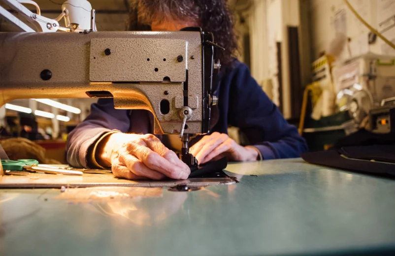 Fabricantes de ropa GAT Fashion Lab